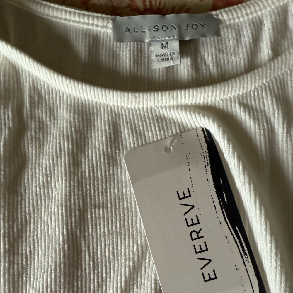 NWT Allison Joy from Evereve White Open Shoulder Ribbed Top SZ M - Picture 11 of 12